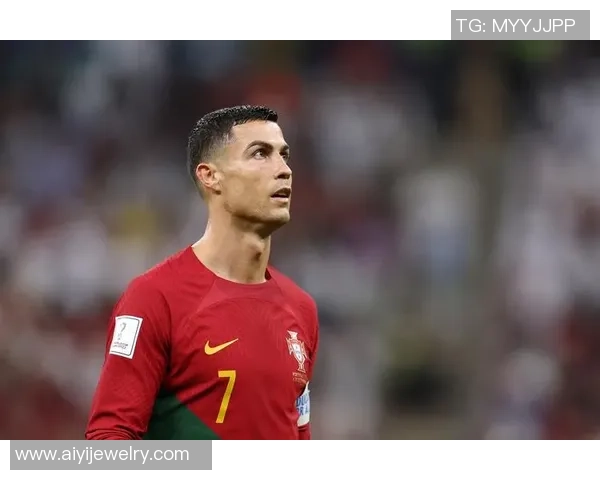 足球场上凭借关键进球一战成名从无名小卒蜕变为耀眼巨星